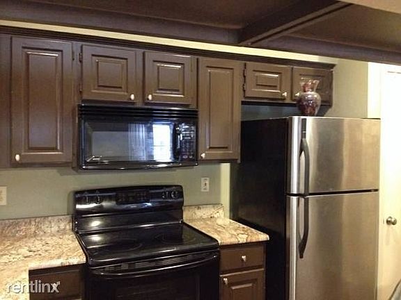 2nd image of 51 Chapel Hill Cir