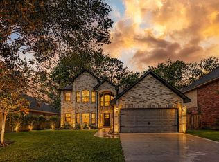 13731 Fountainview Dr, Montgomery, TX 77356