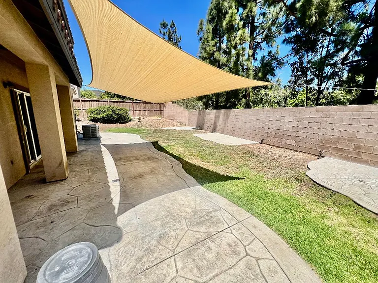 262 Glendale Ave — Photo 15