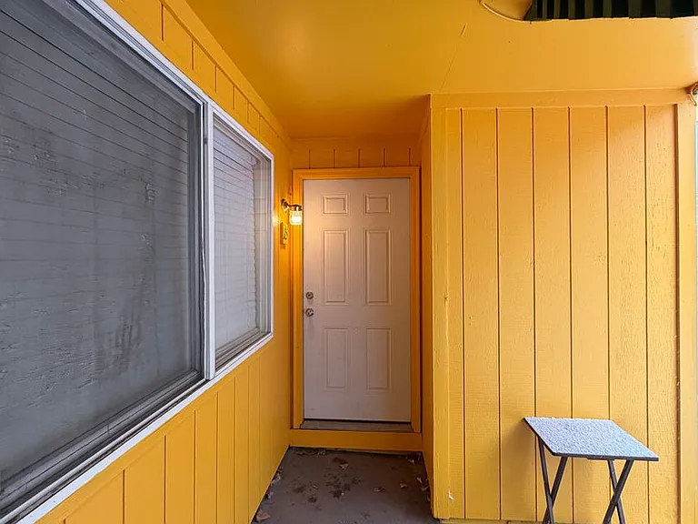 2124 Arthur St #15 — Photo 2