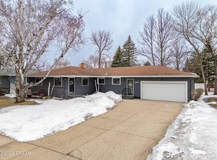 1509 7th Ave NW, East Grand Forks, MN 56721