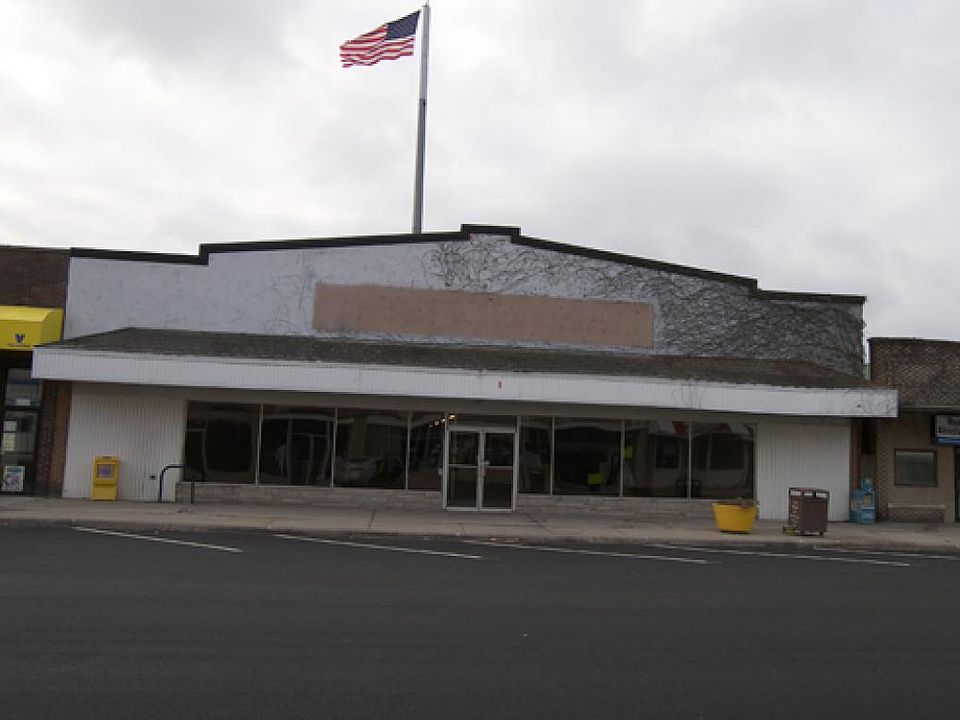 1st image of 838 1st St