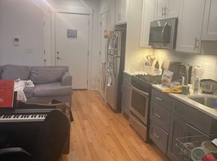 4106 Spruce St APT 1R, Philadelphia, PA 19104