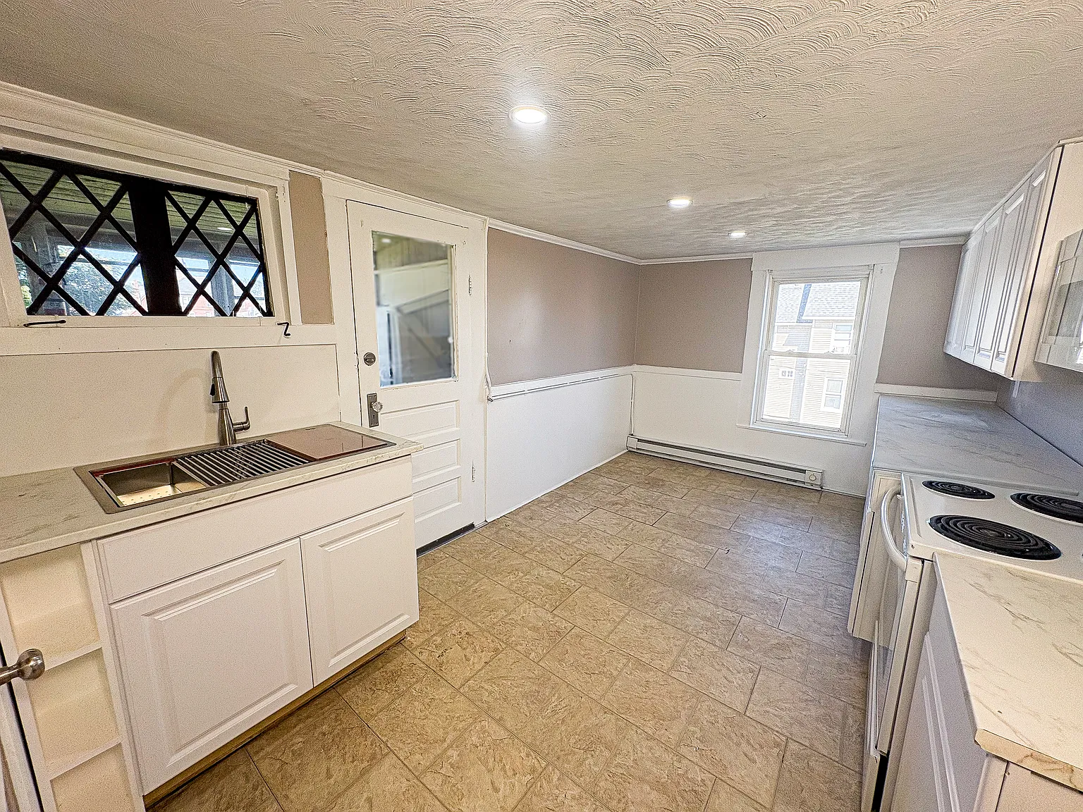 1 bed, 750 sqft, $1,450 — Photo 3