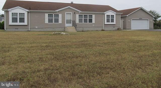 1st image of 211 Fernwood Dr