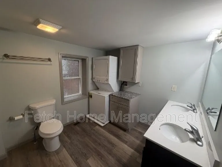 34 N Lee St — Photo 19