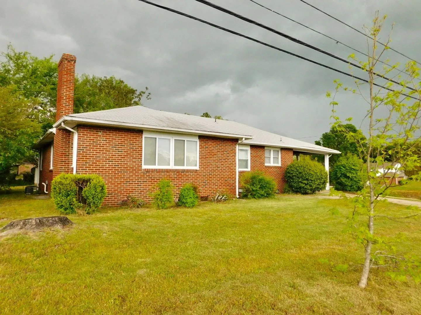 3300 E. River Road, S. Chesterfield — Photo 3