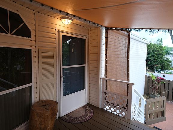 4th image of 11942 Coral Place