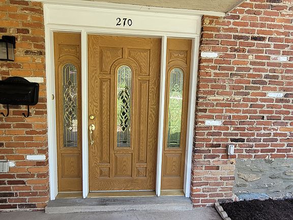3rd image of 270 Riverview Rd