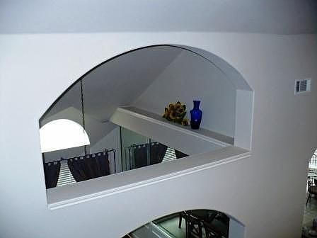3rd image of 1406 Vineyard Dr