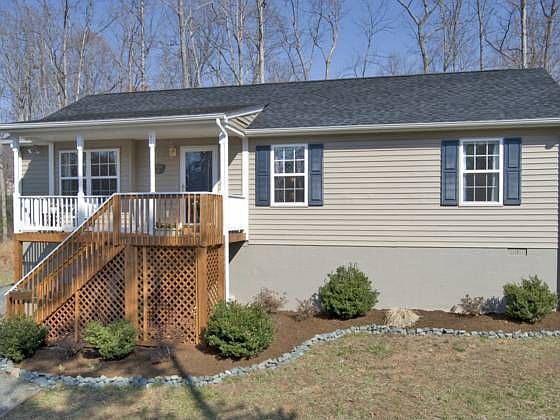 1st image of 47 Woodlawn Dr