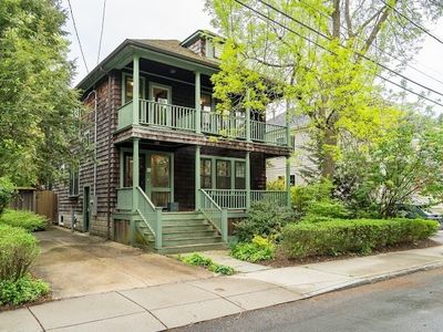 92 Chilton St, Cambridge, MA, 02138