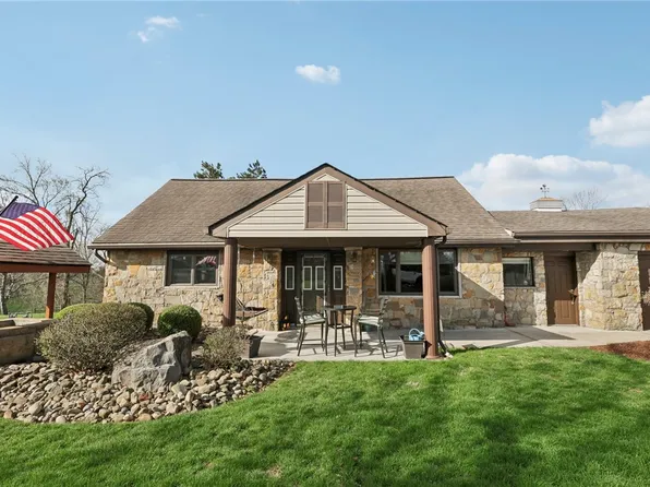 378 Mingo Church Rd, Finleyville, PA 15332