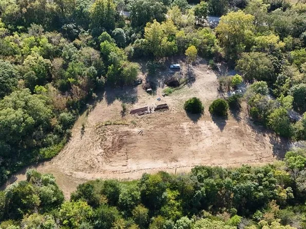 14115 County Road 402, Amazonia, MO 64421