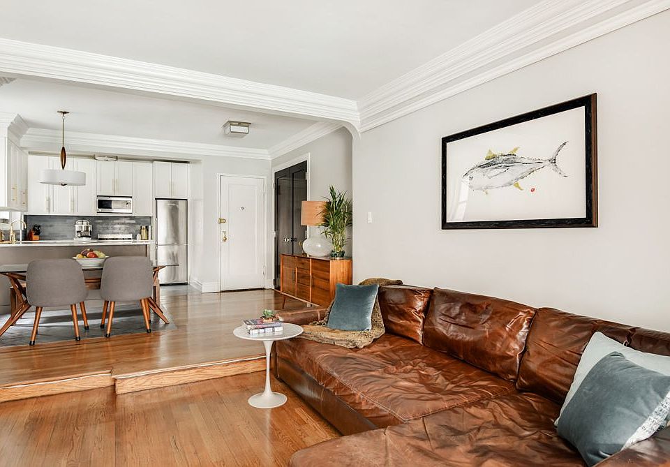 1st image of 160 W 85th St APT 1B