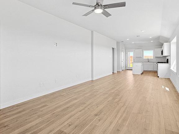7th image of this home