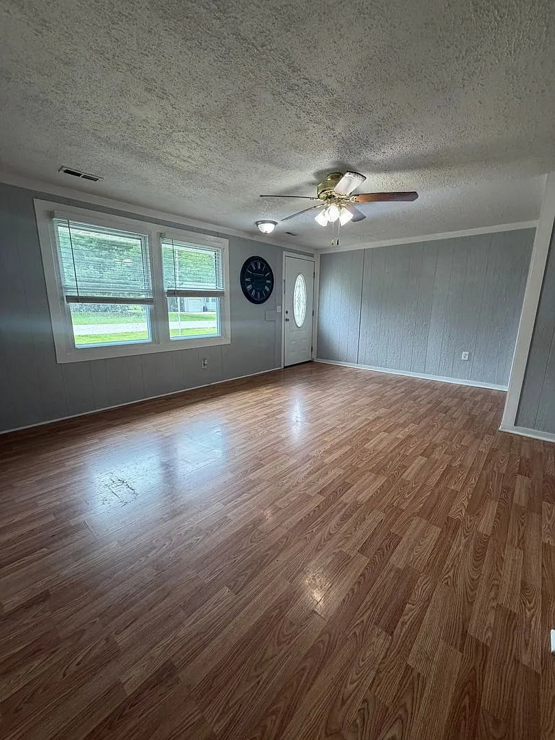 5003 Terry Drive, Alton IL — Photo 3