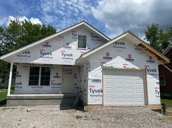 64 Norris Ave, North Vernon, IN 47265