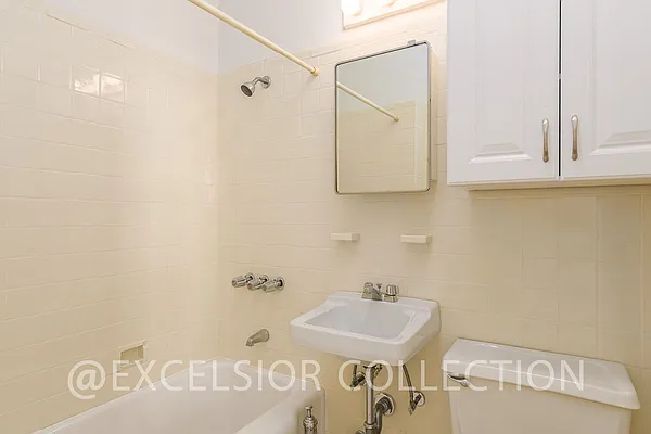 Rented by The Excelsior Collection LTD | media 4