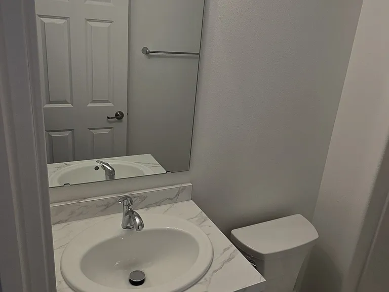 Golden Valley Townhomes — Photo 9