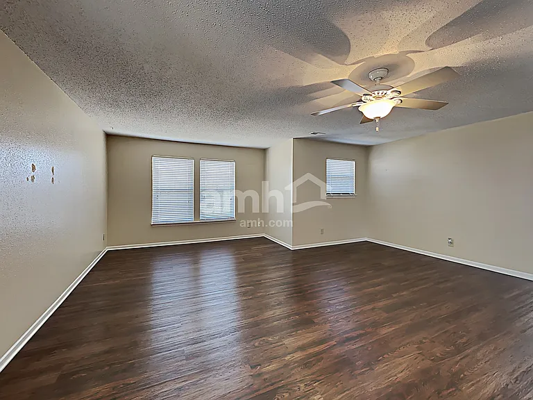 8629 Blooming Grove Dr — Photo 12