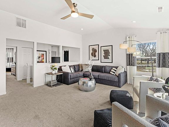 3rd image of 5615 Ruby Rd #356-2