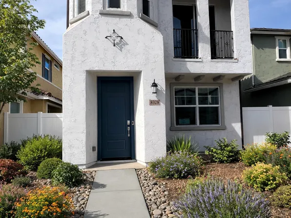 8328 E Peterson Ave, Mesa, AZ 85212