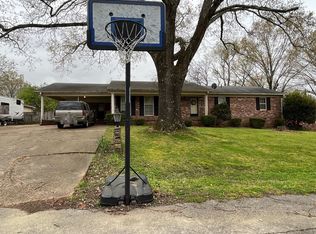 16 Rebel Cv, Jackson, TN 38301