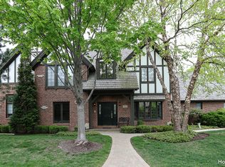 402 Kenmare Dr, Burr Ridge, IL 60527