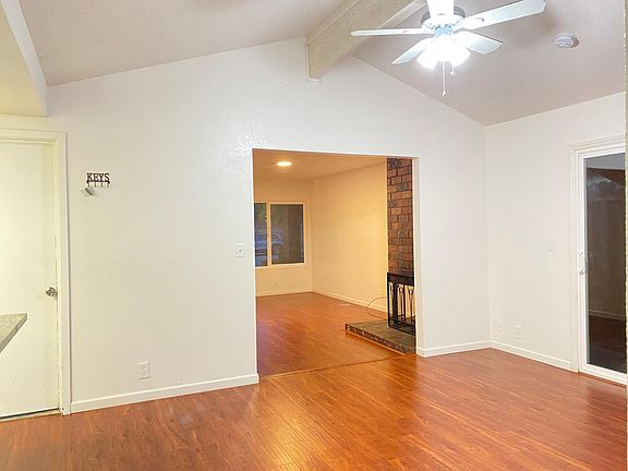 5th image of 4748 Robert Frost Way