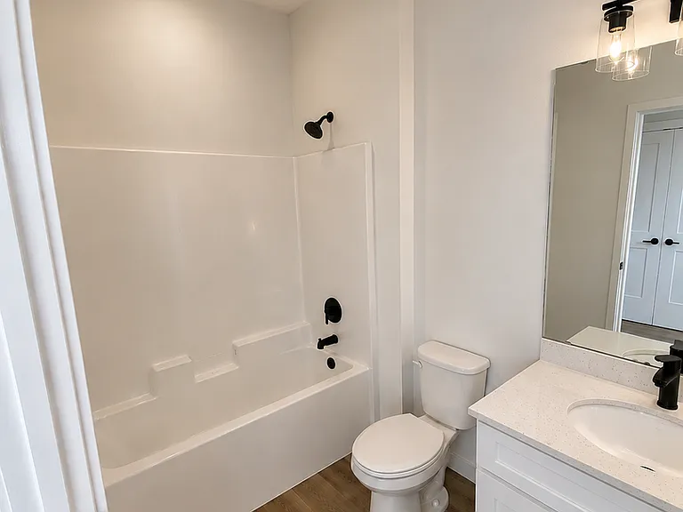 The Gibson Apartment Homes — Photo 52