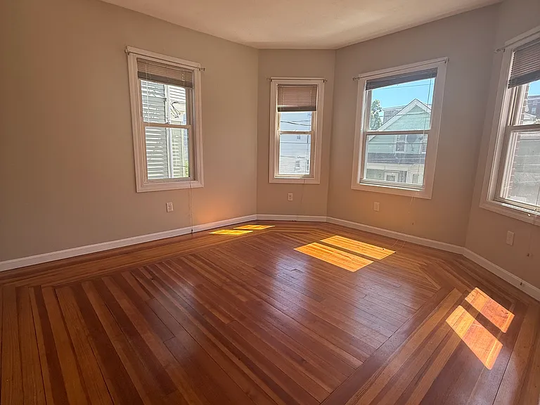 169 Jencks St #2 — Photo 12