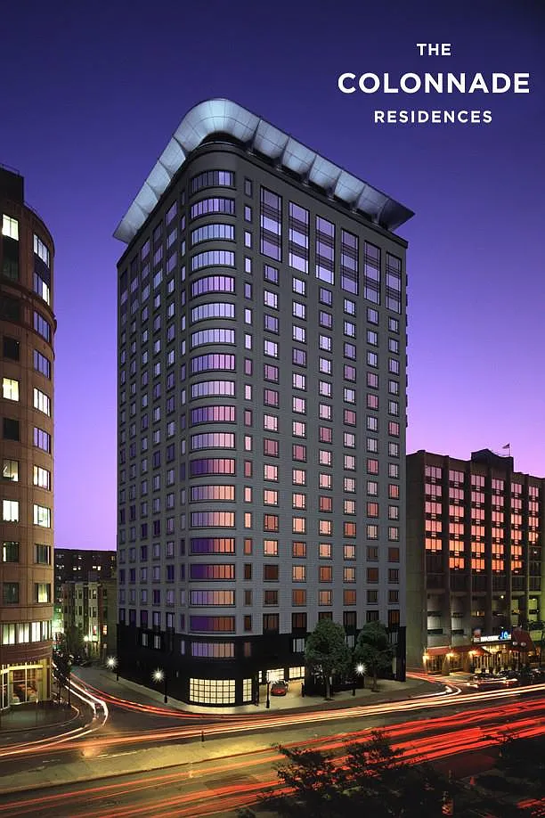 The Colonnade Residences — Photo 1