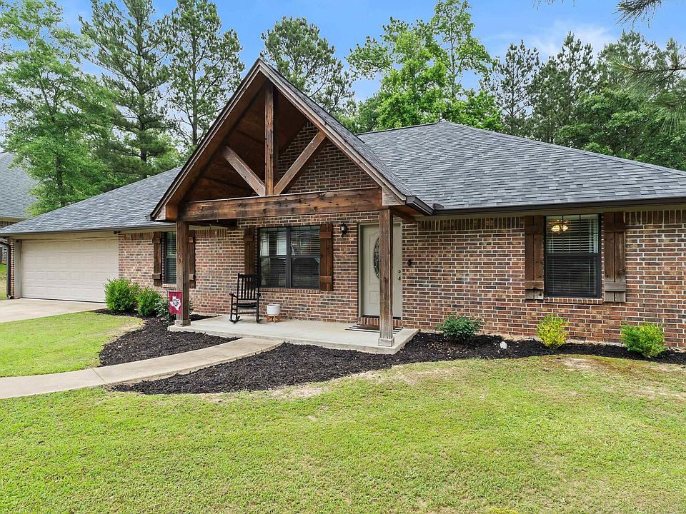 1st image of 503 Water Oak Ln