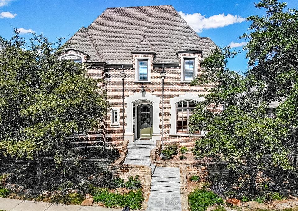 1st image of 5636 Fairfax Dr