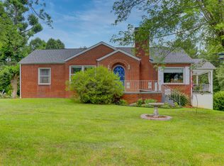 2919 Knox Ln, Knoxville, TN 37917