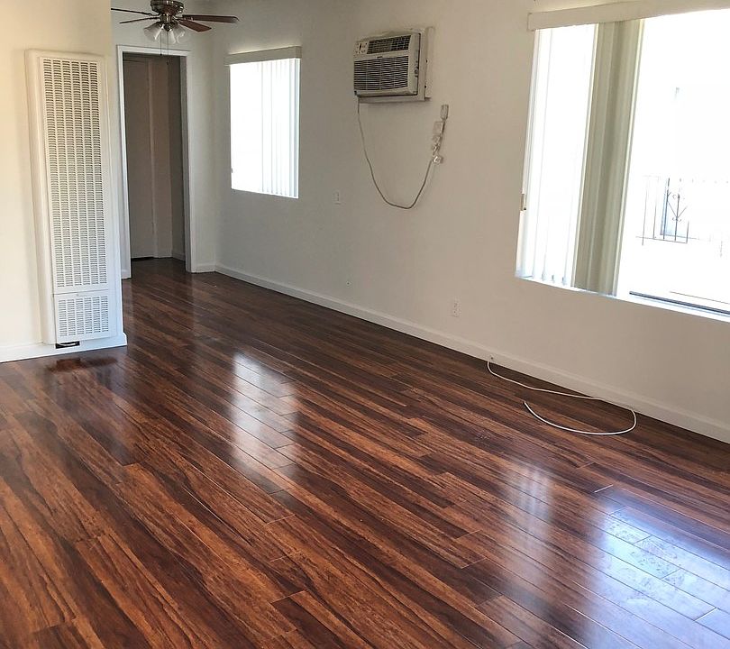 1st image of 10938 Palms Blvd APT 6