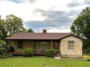 3353 Frog Hollow Rd, Jefferson City, MO 65109