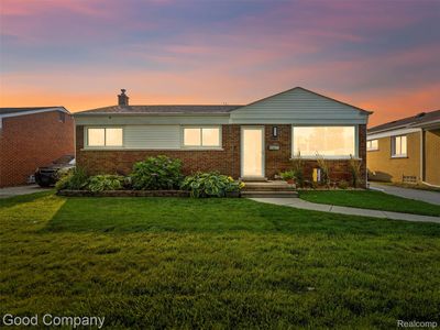 32406 Van Dover St, Saint Clair Shores, MI, 48082