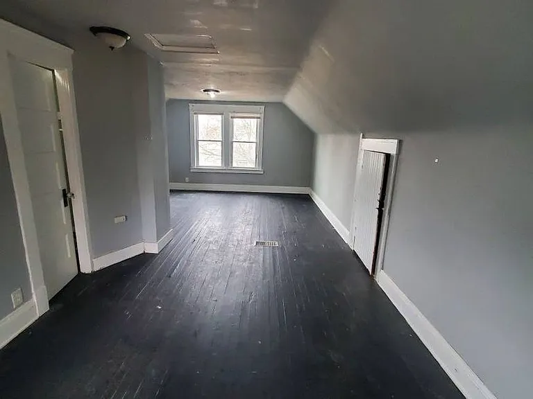 12608 Holborn Ave — Photo 10
