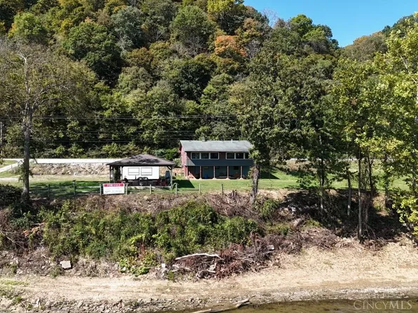 3879 Us Route 52, Manchester, OH 45144