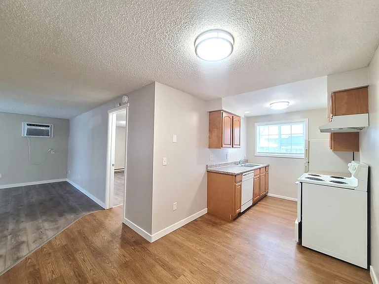 Horizon Apartments — Photo 5