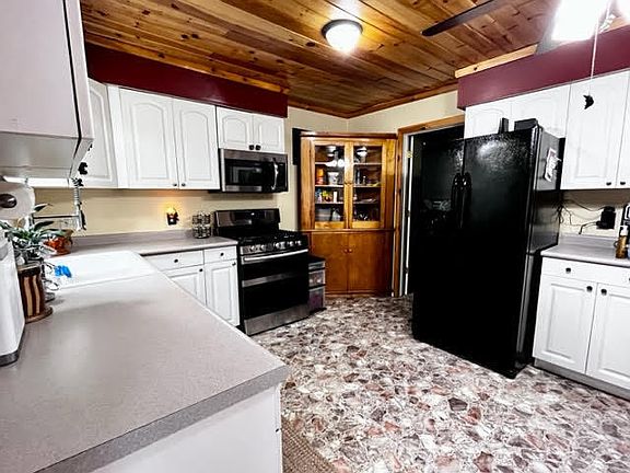 5th image of 8640 S 2nd St
