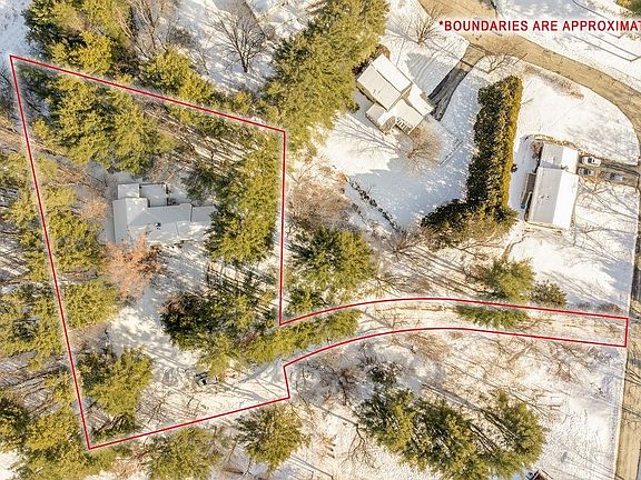3rd image of 7 Birchbrook Street