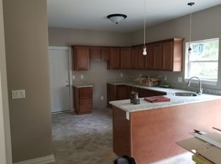 34014 Orangelawn St, Livonia, MI 48150