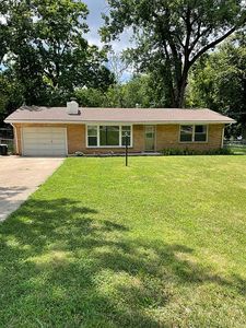 5004 N Old Pike Rd, Gladstone, MO, 64118