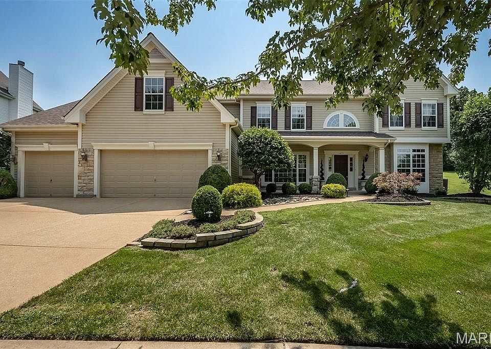 1st image of 1671 Whispering Hollow Ct