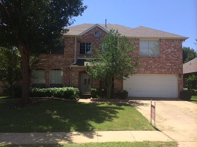 1st image of 909 Sugarberry Ln