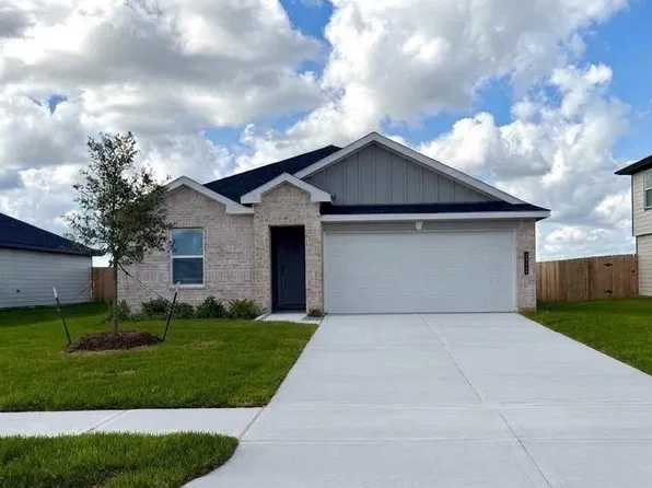 2910 Stratton Heights Ln, Sealy, TX 77474