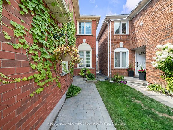 3rd image of 18 Rush Rd